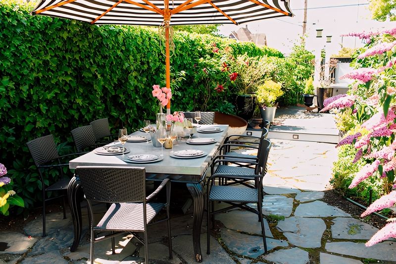 Secret Garden by Jennifer Ryan Design