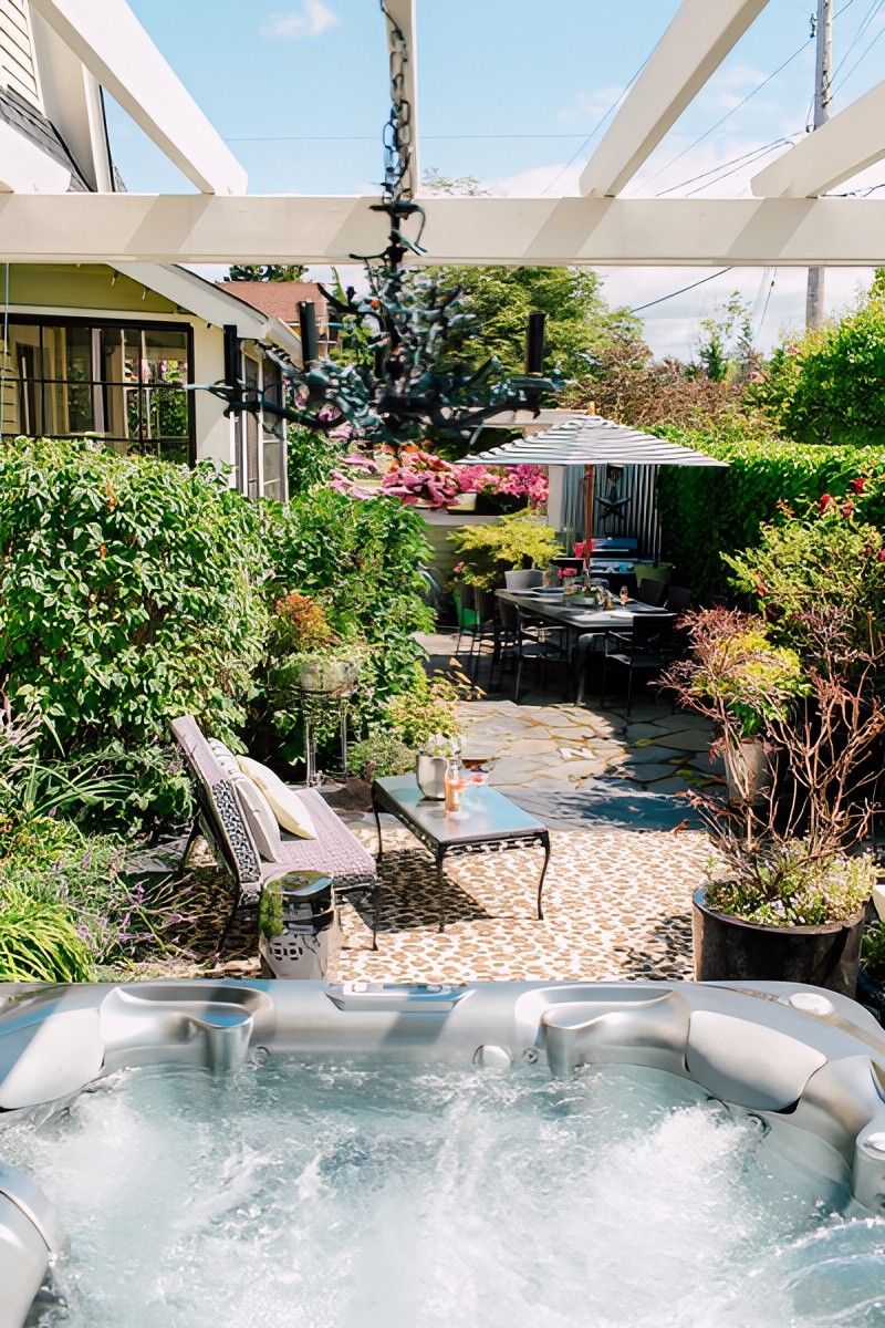 Secret Garden by Jennifer Ryan Design