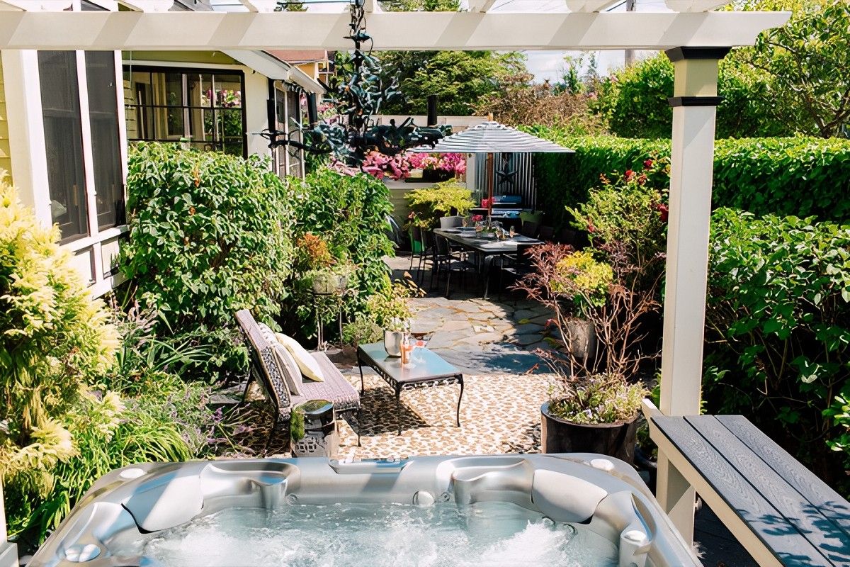 Secret Garden by Jennifer Ryan Design