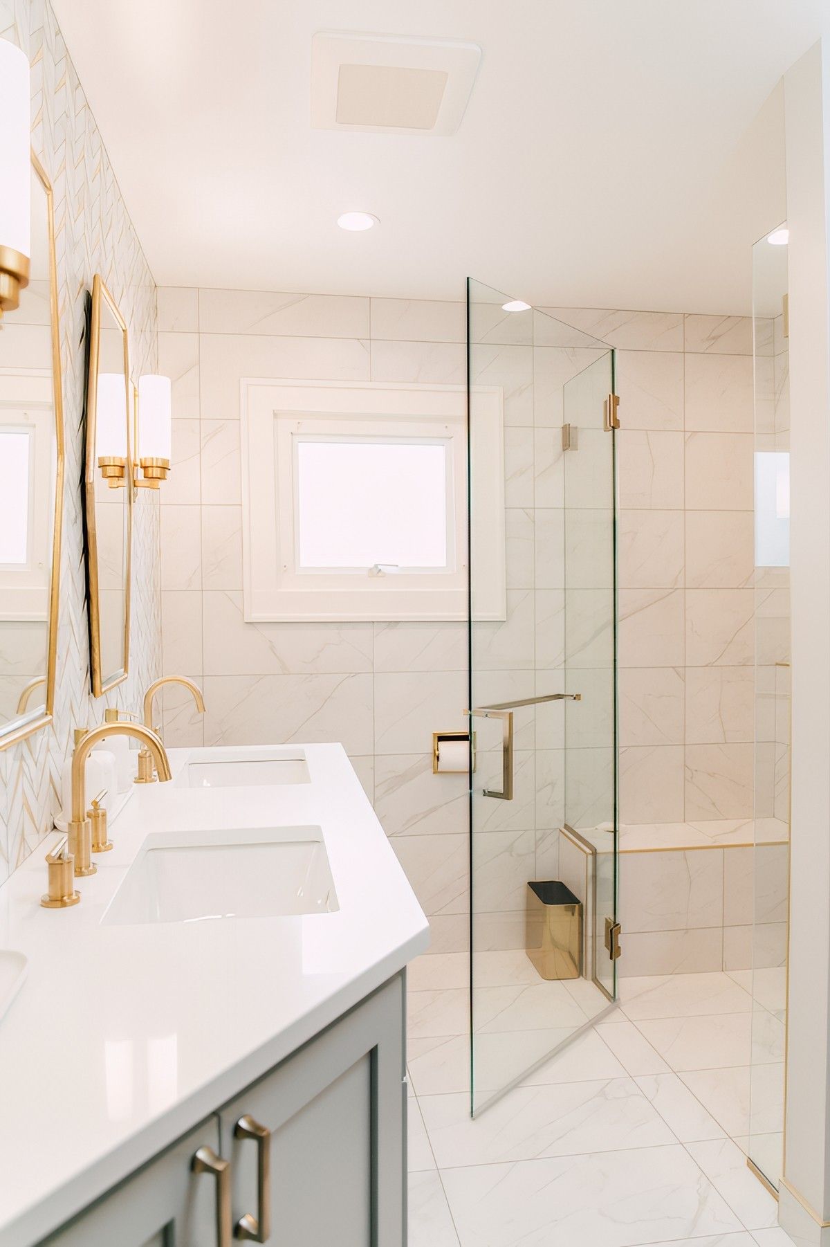 Gilded Glamour by Jennifer Ryan Design