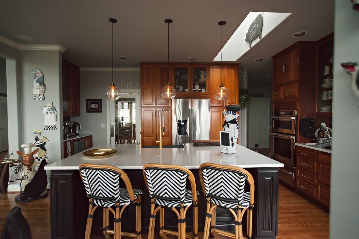 Pig's Eye View by Jennifer Ryan Design