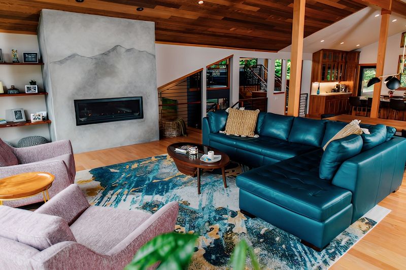 By the Side of the Bay by Jennifer Ryan Design