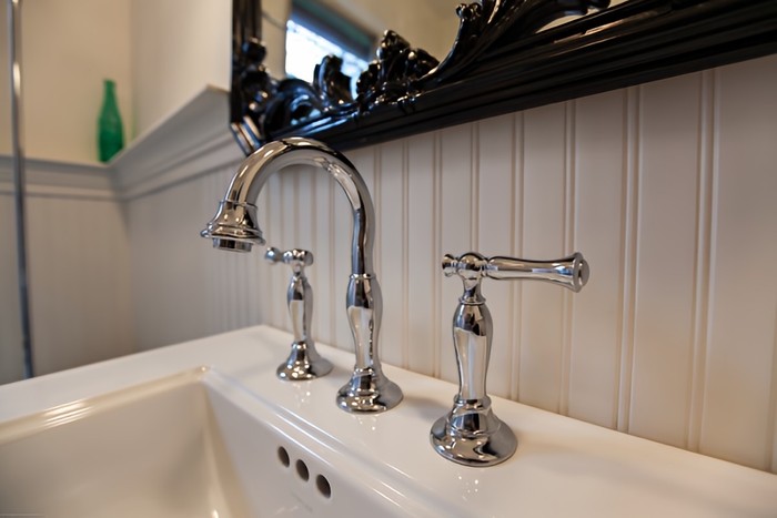 Vintage Glam by Jennifer Ryan Design