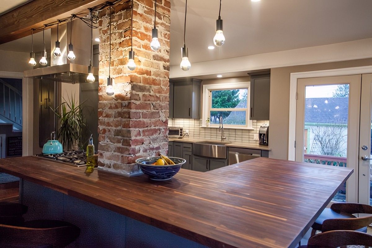 Brick & Light by Jennifer Ryan Design
