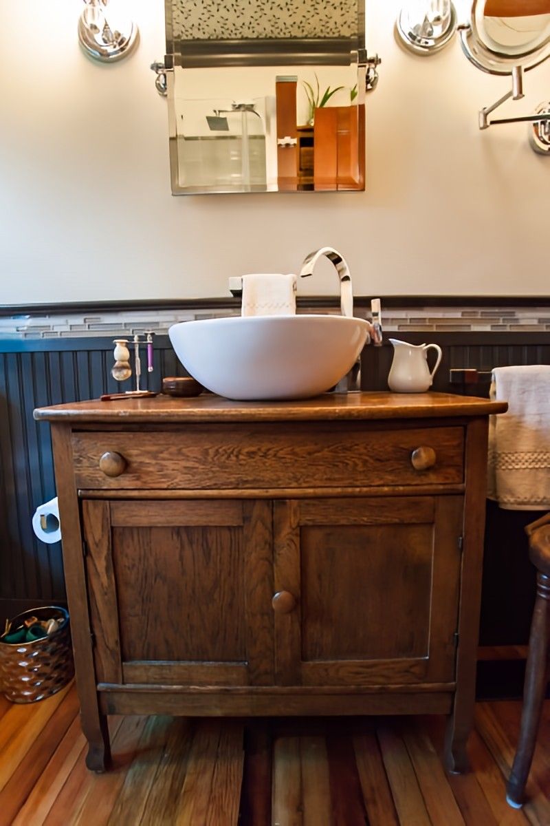 Farmhouse Bath by Jennifer Ryan Design