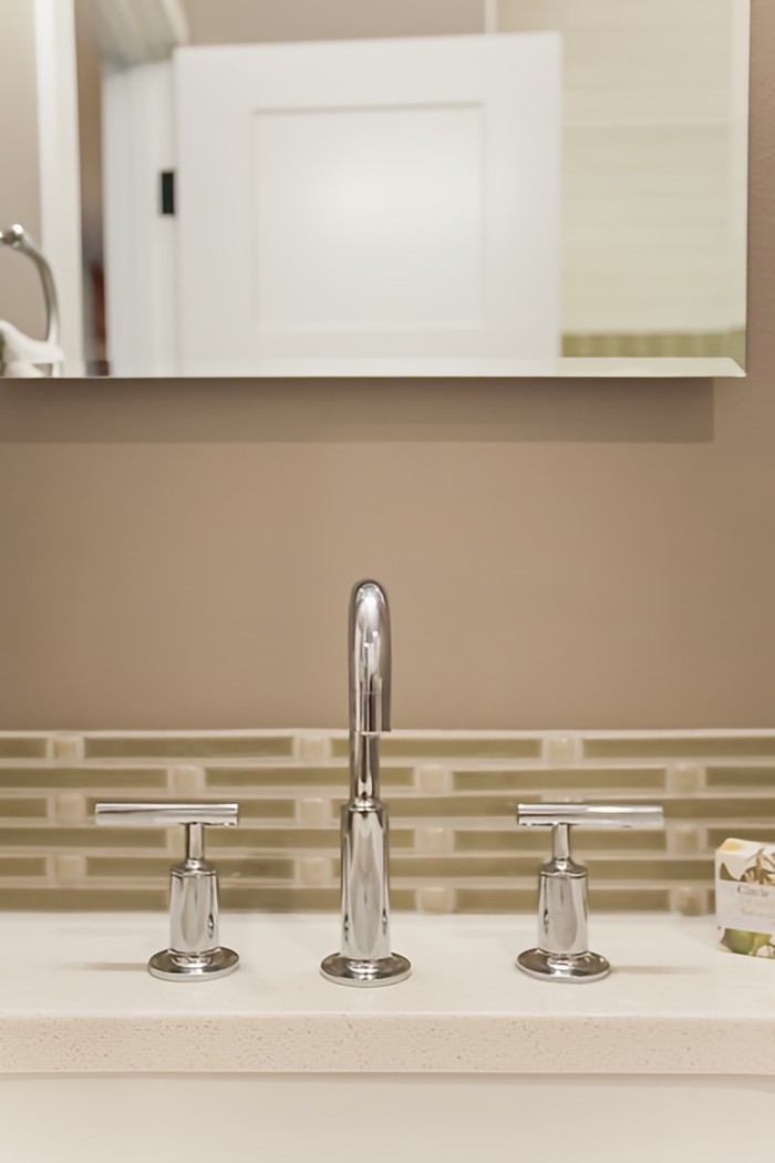 Subway Bath by Jennifer Ryan Design