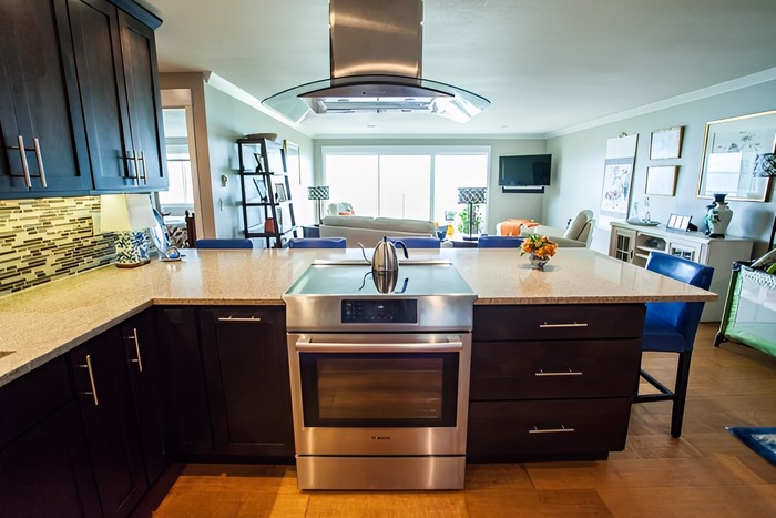 View Condo by Jennifer Ryan Design