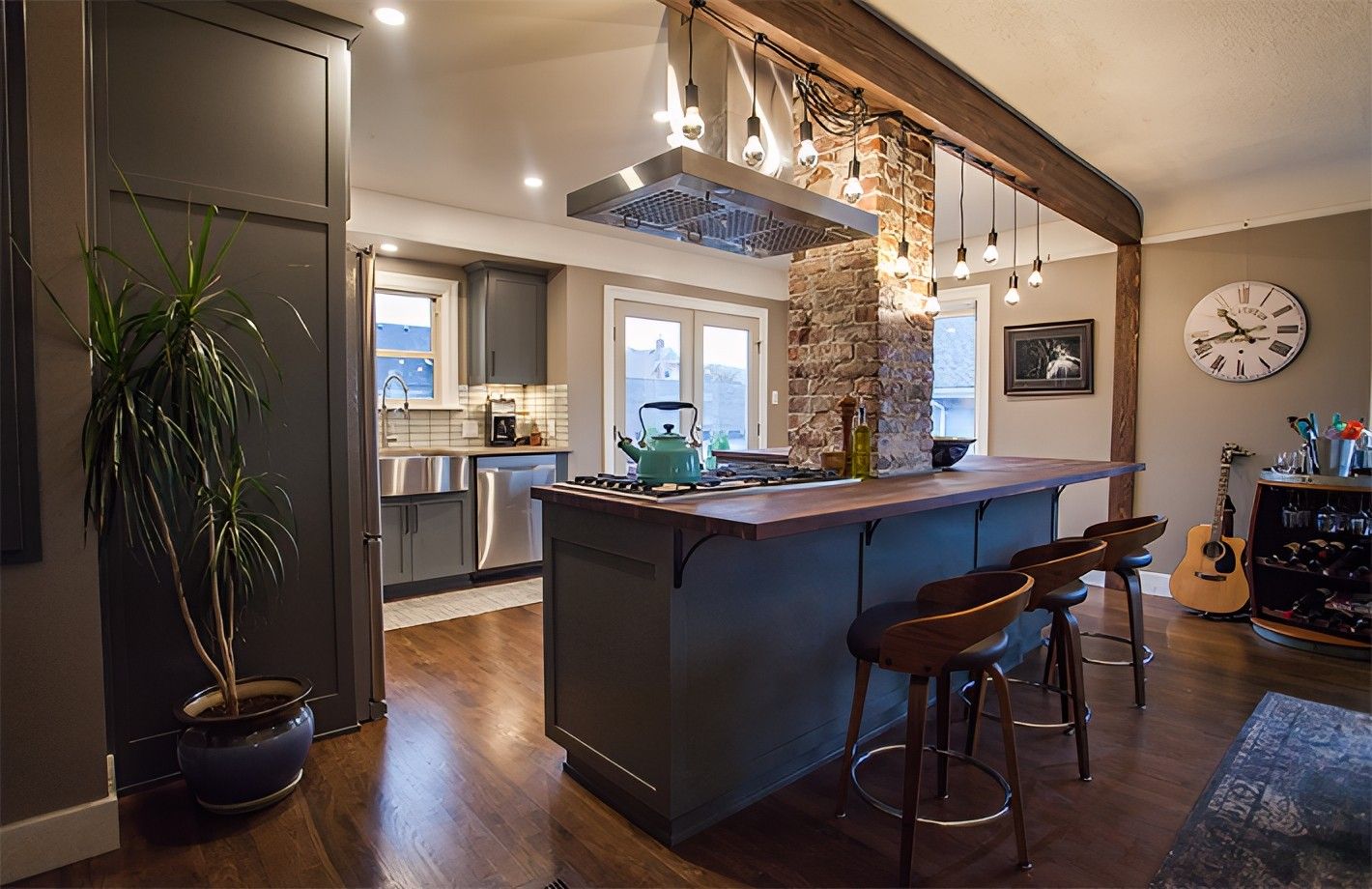 Brick & Light by Jennifer Ryan Design