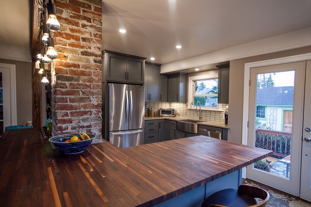 Brick & Light by Jennifer Ryan Design