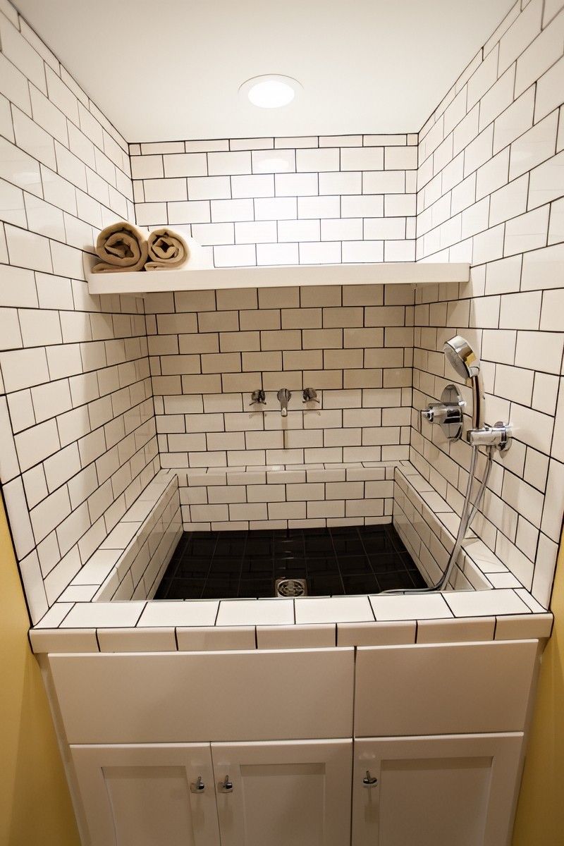 Multi-Use Laundry by Jennifer Ryan Design