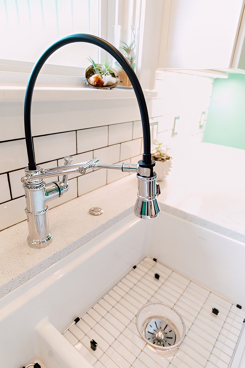 Light and Bright by Jennifer Ryan Design