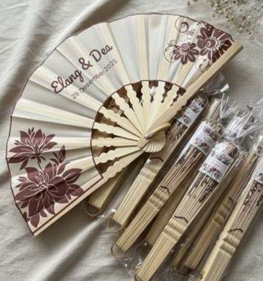 Kipas Bambu 21 - souvenir evestory