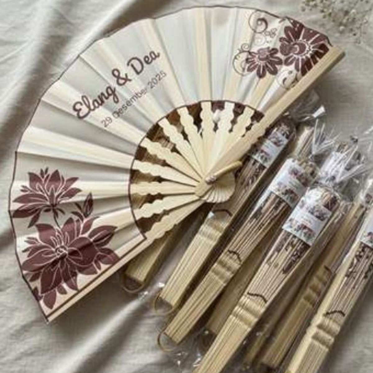 Kipas Bambu 21 - souvenir evestory