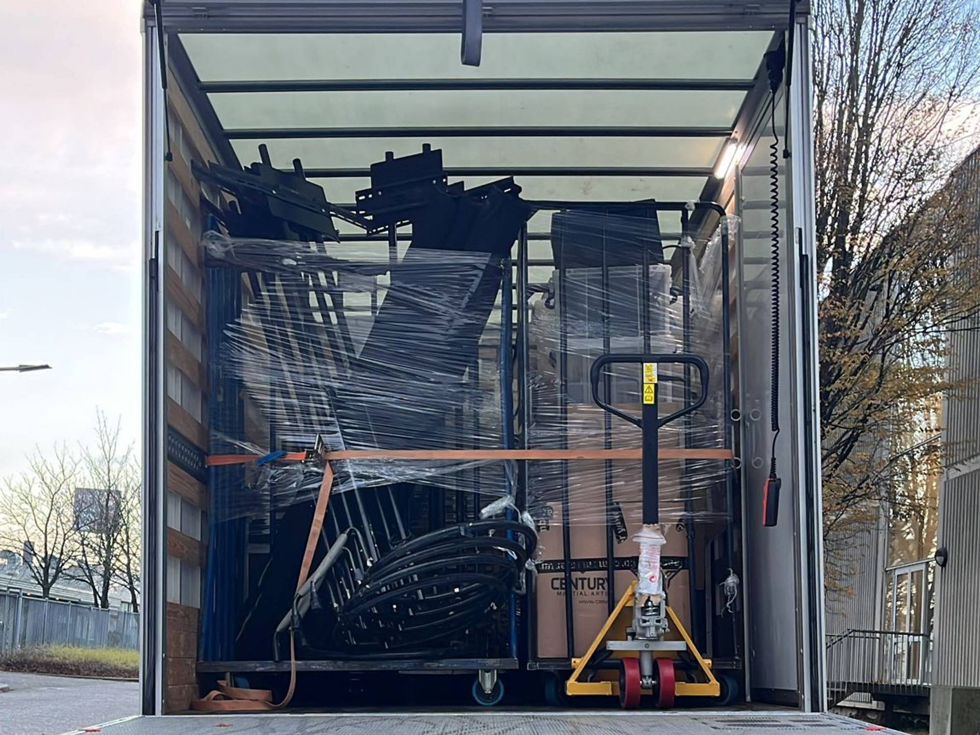 Meubels in de laadbak
