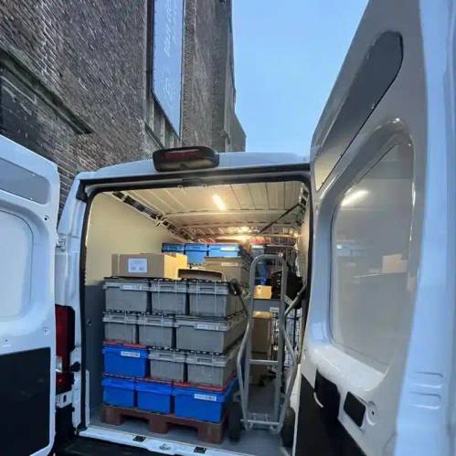 Documenten in transportbus