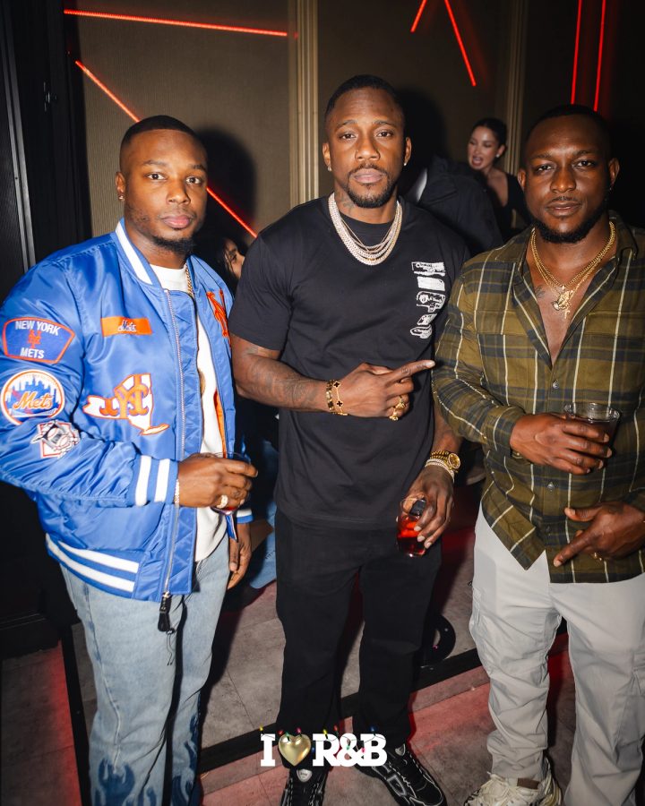 I LOVE R&B - For the Holidays event photo 26