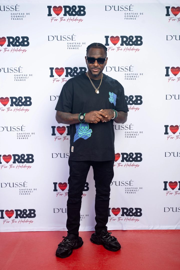 I LOVE R&B - For the Holidays event photo 36