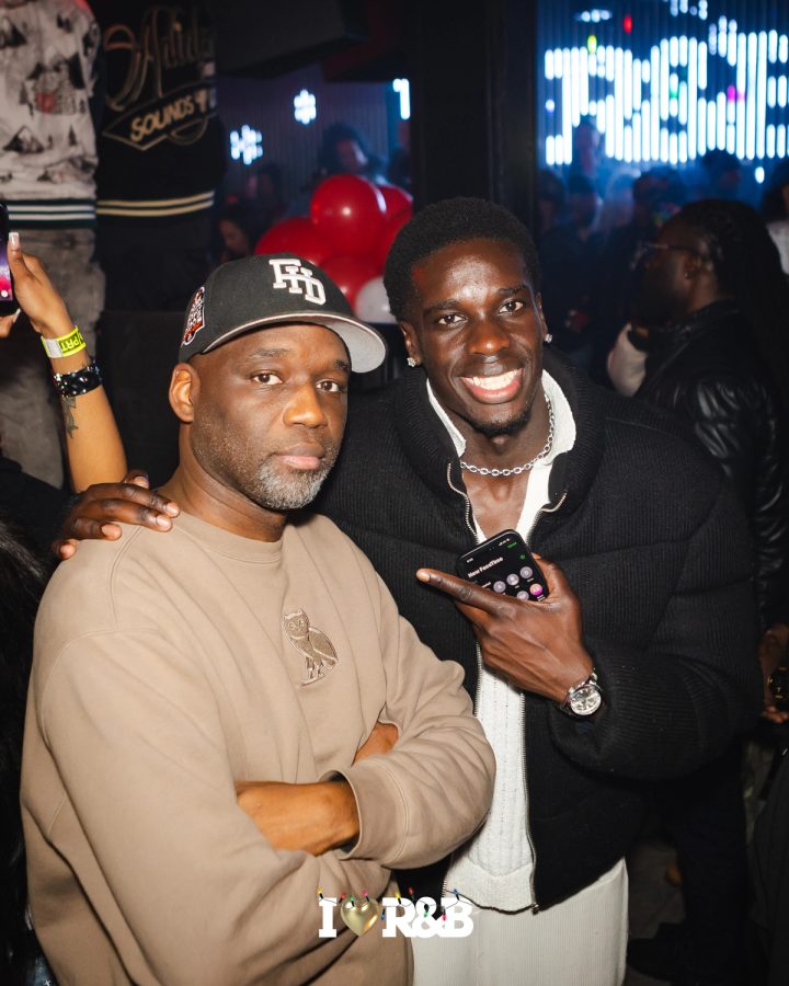 I LOVE R&B - For the Holidays event photo 31