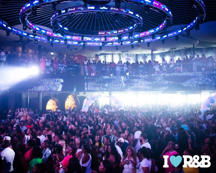 I LOVE R&B - Bobby V & Musiq Soulchild event photo 6