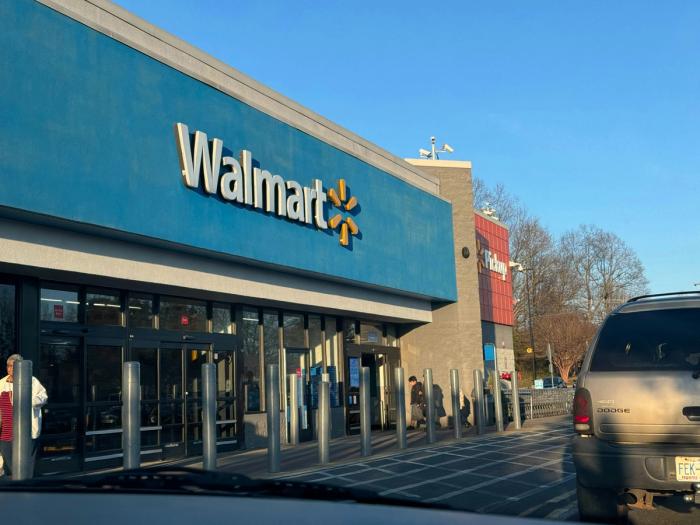 A Walmart storefront