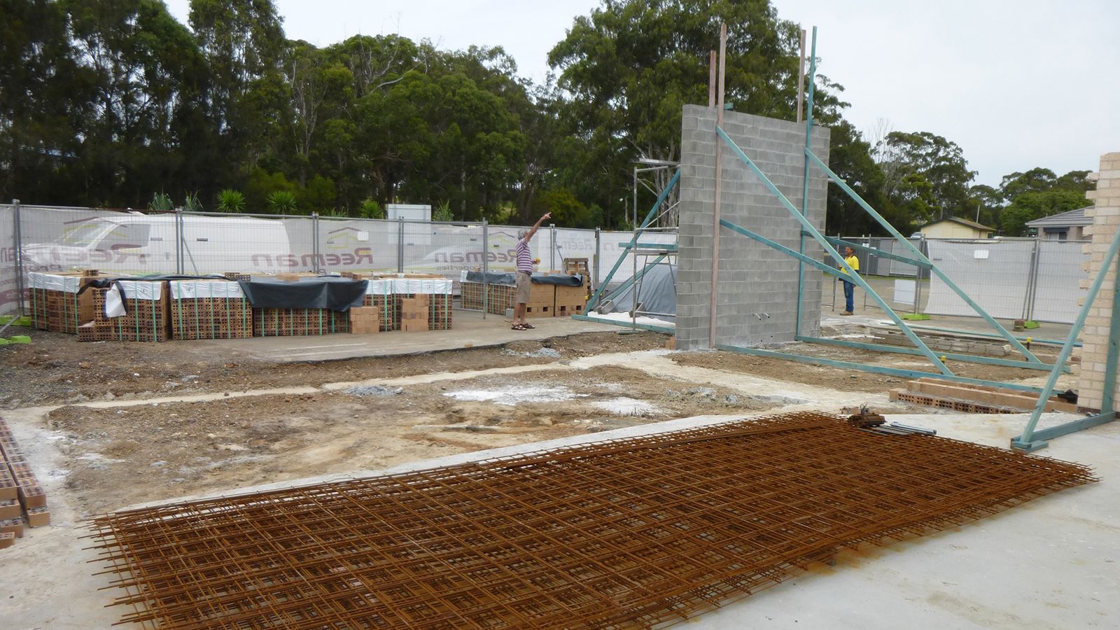 About Halliday’s Point Tavern