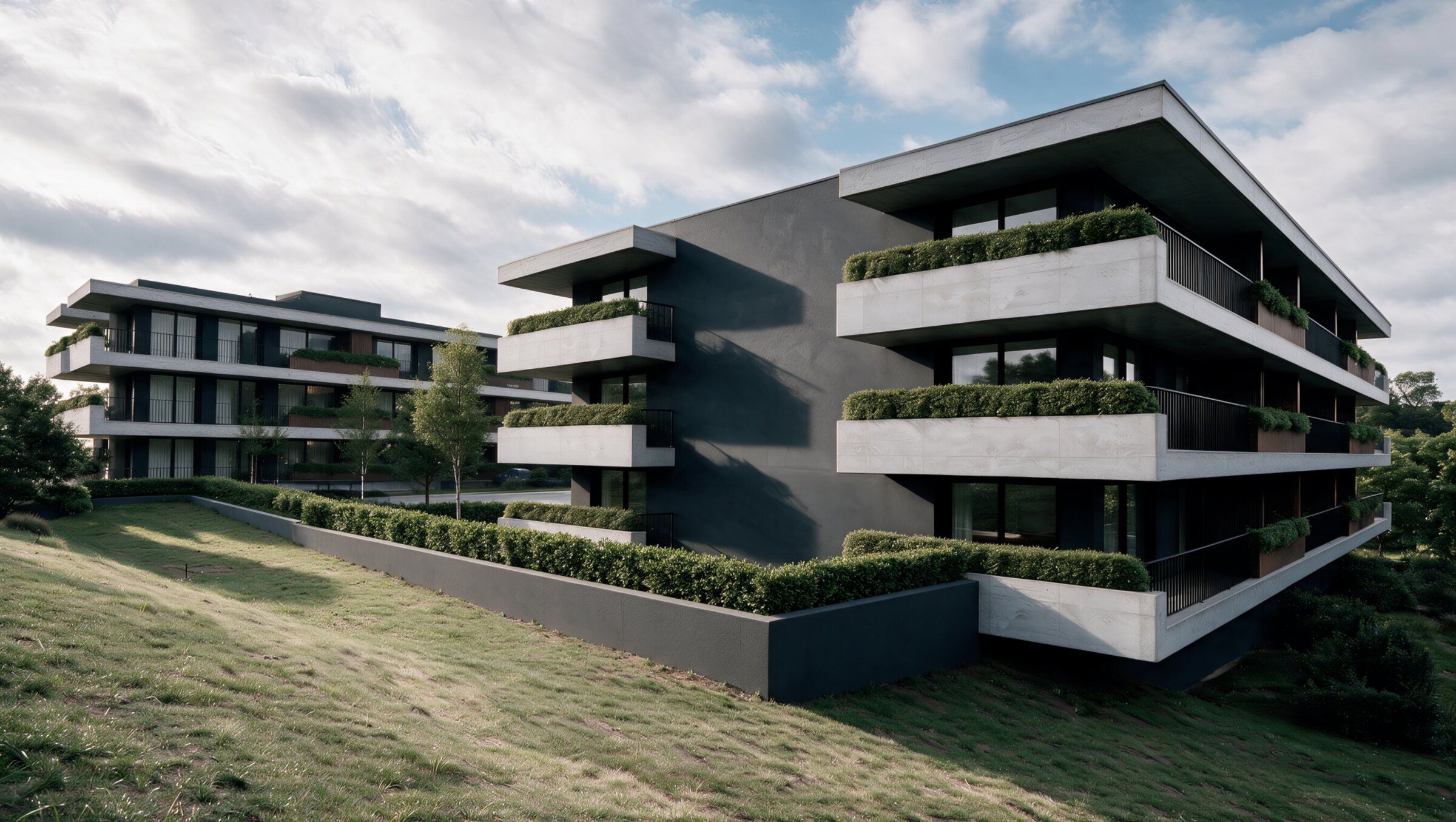 Custóias, os dois edifícios vistos da encosta