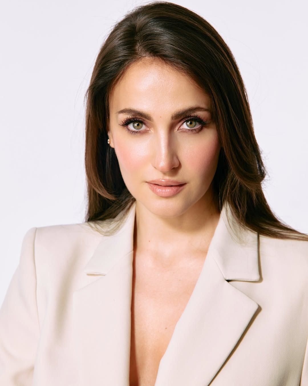 Elli AvrRam