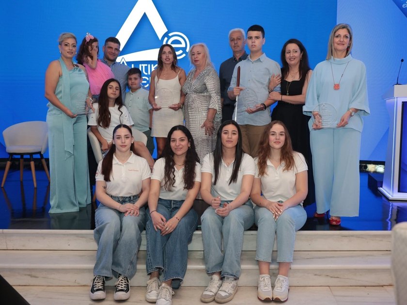 Άρθρο του AgrinioPress για τη βράβευση της Μαρίζας Ντζάλα στο συνέδριο «Δυτικά Επιχειρείν».