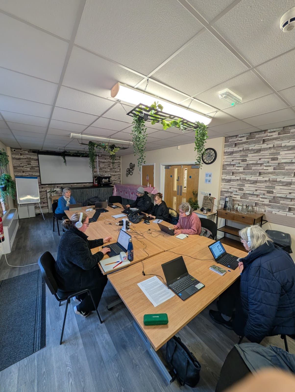 IT support class together