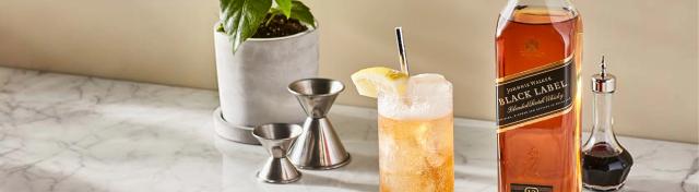 Johnnie & Soda Highball