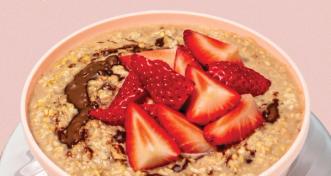 Strawberries and Hazelnut Spread Applesauce Quick Oats