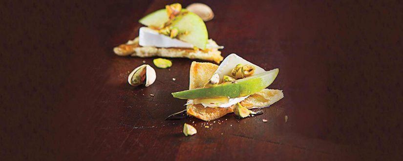 Apple-Brie Pita Crisps