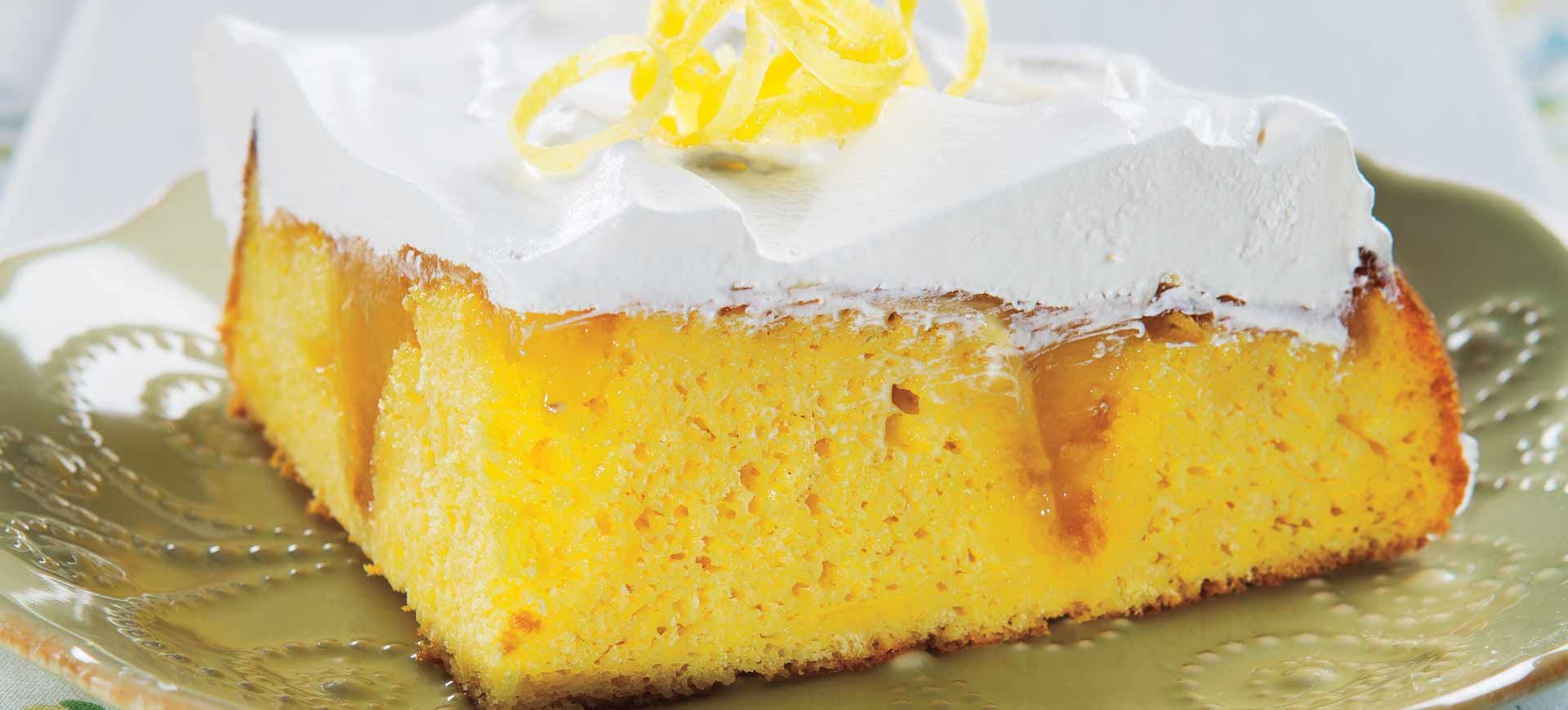 Lemon Surprise Cake