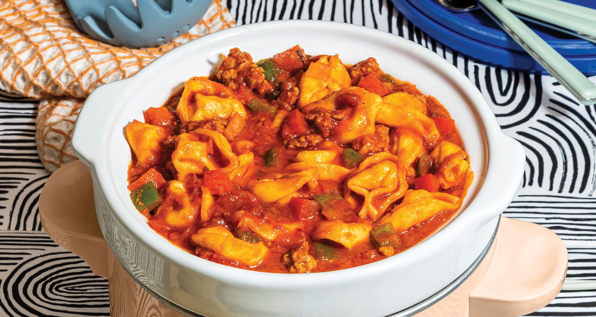 Slow-Cooker Italian Sausage Tortellini | Schnucks