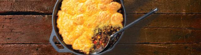 Chili-Cornbread Skillet