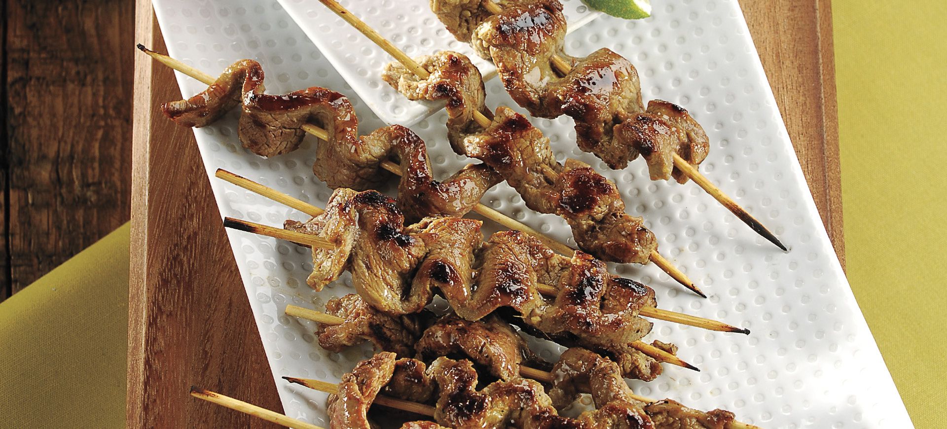 Beef Satay with Peanut Dipping Sauce | Schnucks