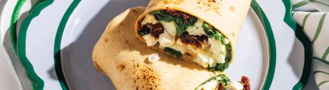 Egg, Feta and Spinach Breakfast Wraps