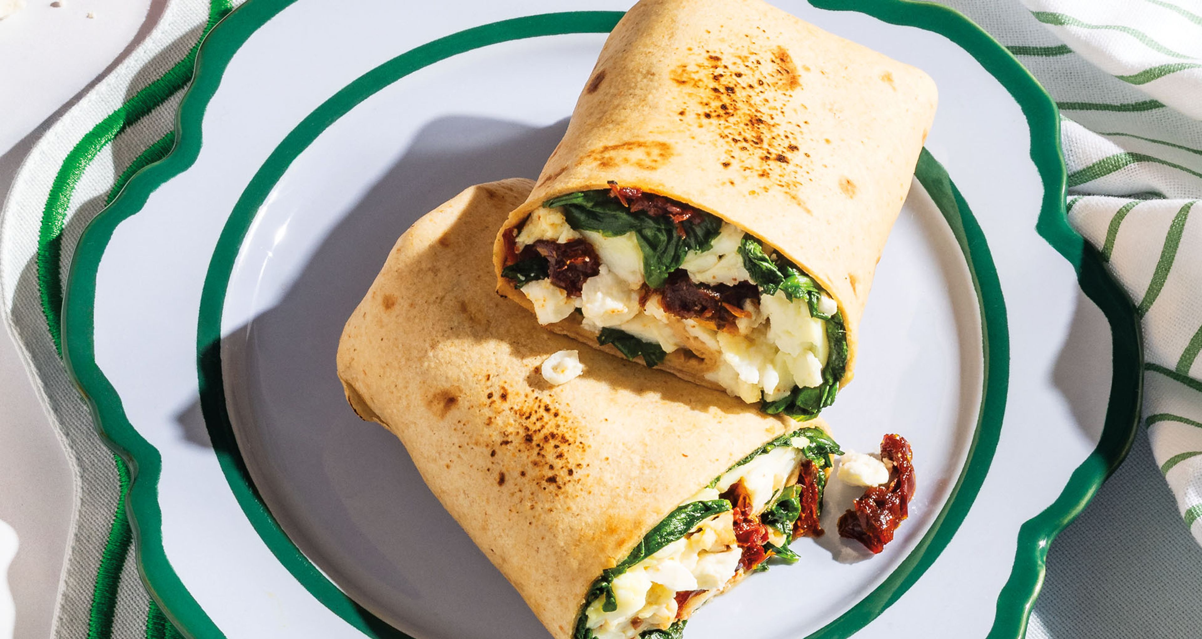 Egg, Feta and Spinach Breakfast Wraps