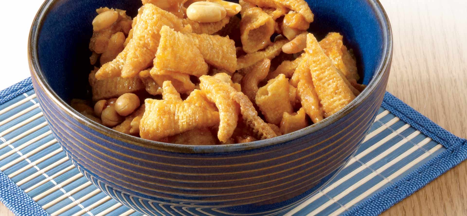 Game-Day Sweet & Salty Snack Mix