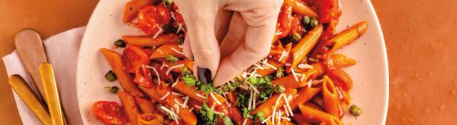 Spicy Garlic & Cherry Tomato Pasta