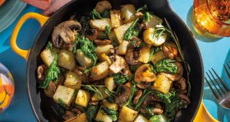 Potatoes With Spinach and Mushrooms
