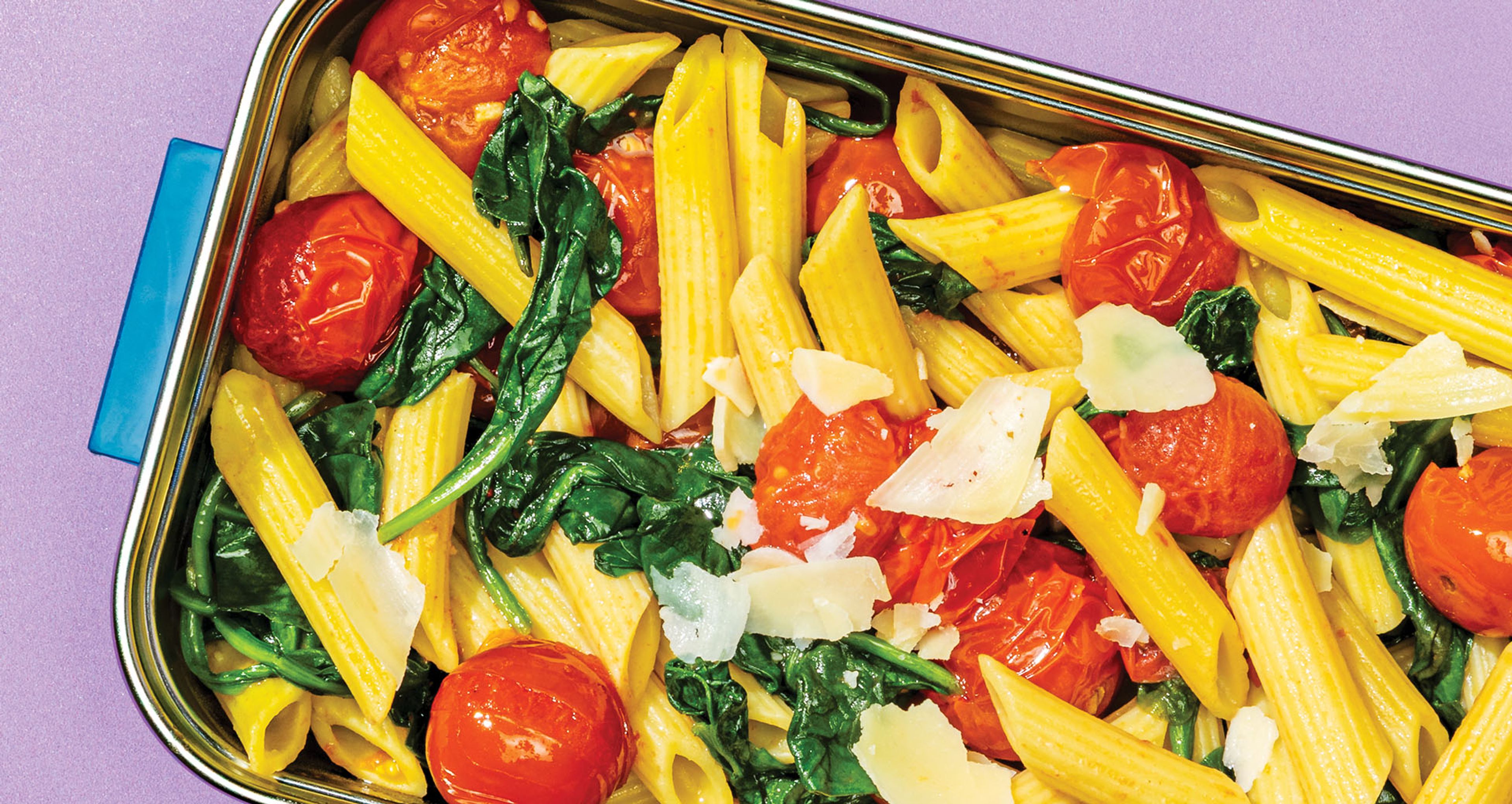 Super-Easy Tomato and Spinach Pasta