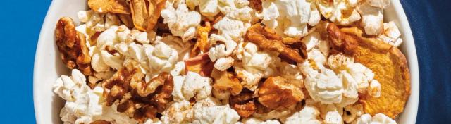 Cinnamon Apple Walnut Popcorn