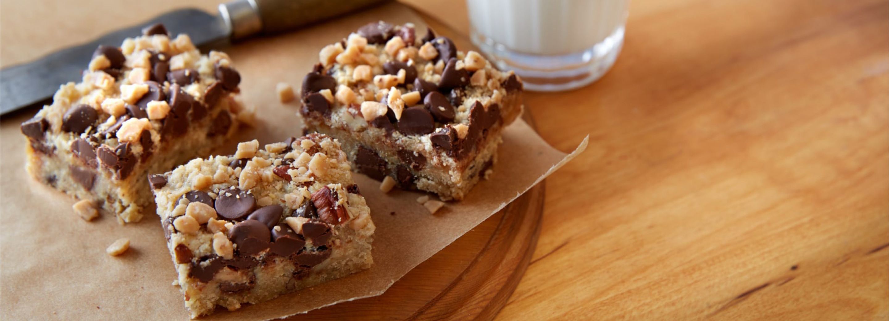 Rich Chocolate Chip Toffee Bars | Schnucks