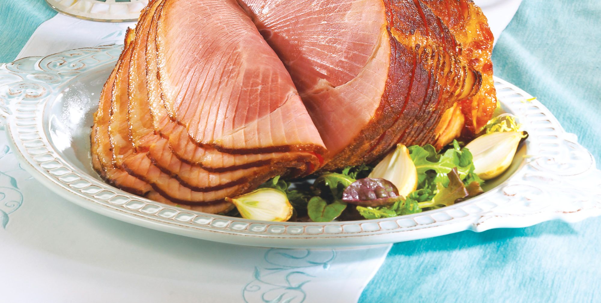 Pepper-Peach Glazed Ham