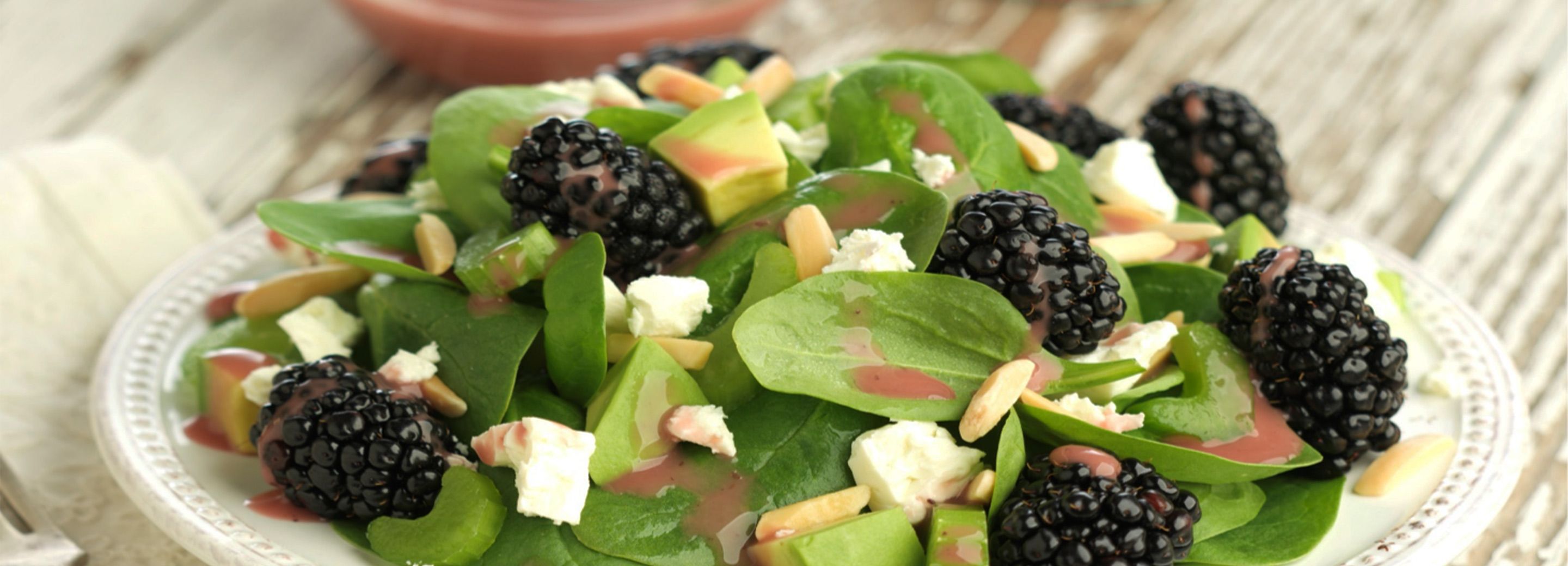 Blackberry Salad with Avocado and Almonds | Schnucks