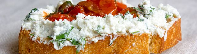 Ricotta Caprese Bruschetta