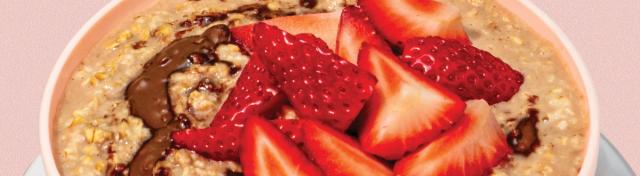 Strawberries and Hazelnut Spread Applesauce Quick Oats