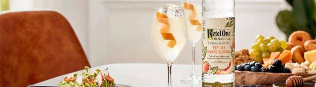 Vodka Spritz Peach Bellini