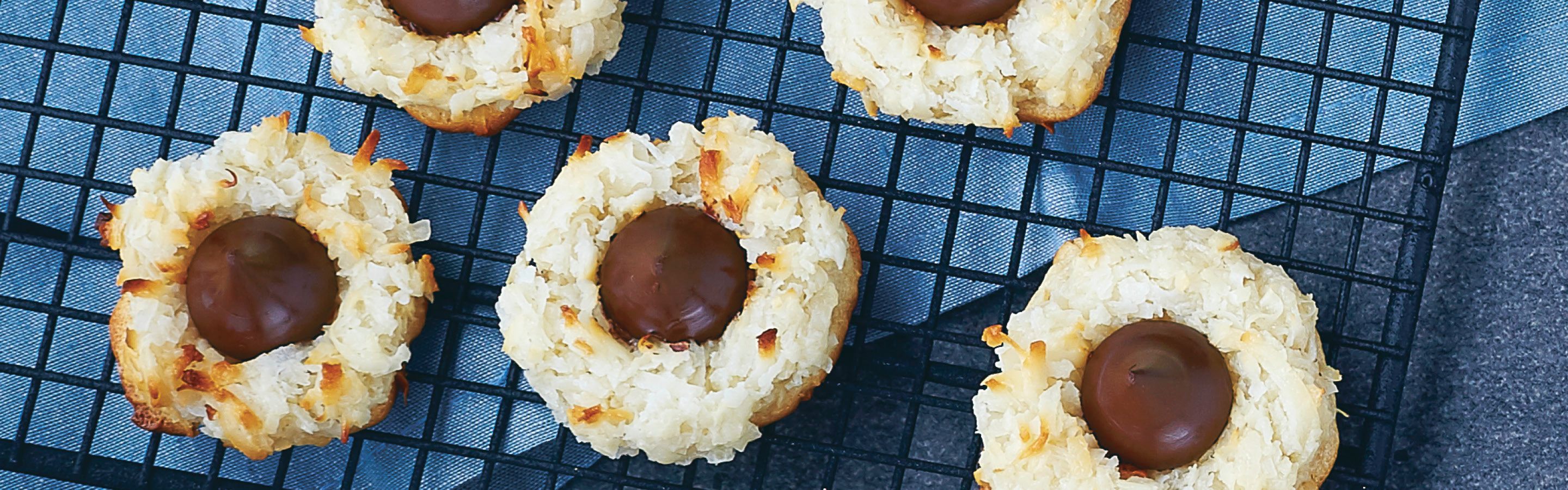 Coconut Macaroons | Schnucks